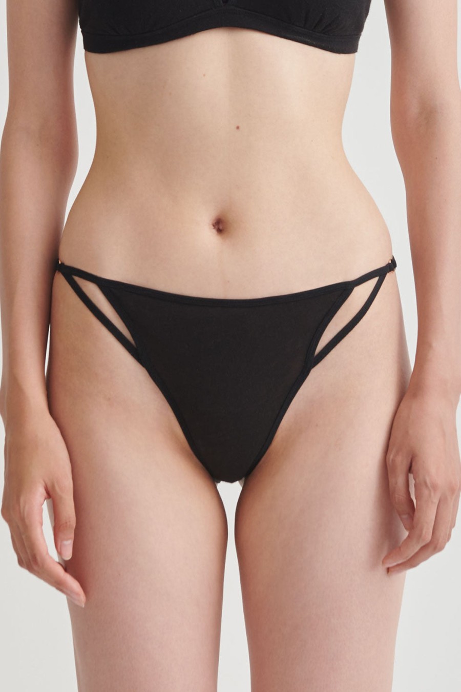 Lingerie OSS | Etta Strappy String Bikini Black