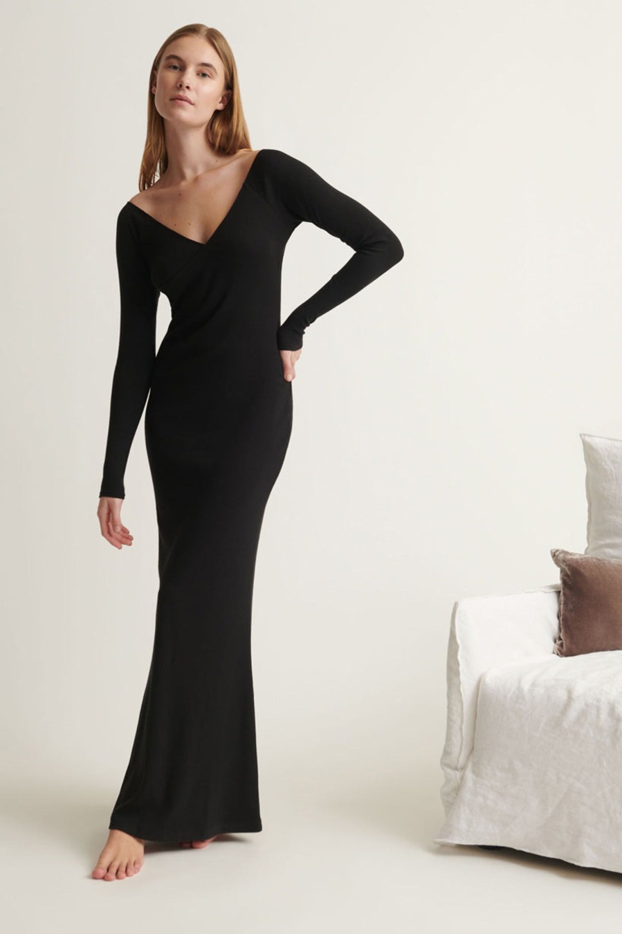 Lounge OSS | Nadien Dress Black